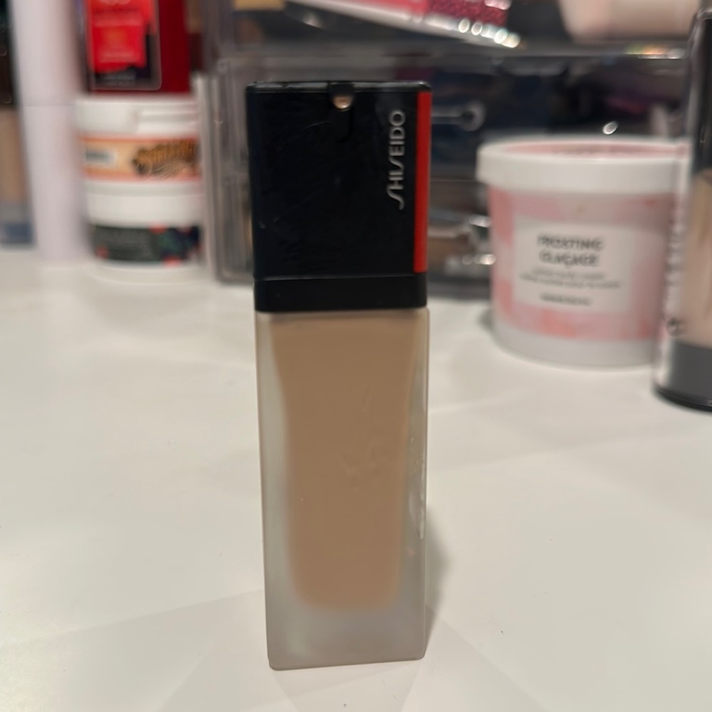 Shiseido SYNCHRO SKIN SELF-REFRESHING Foundation SPF 30